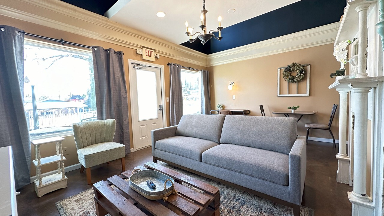 Photo of Livingroom in Demorest