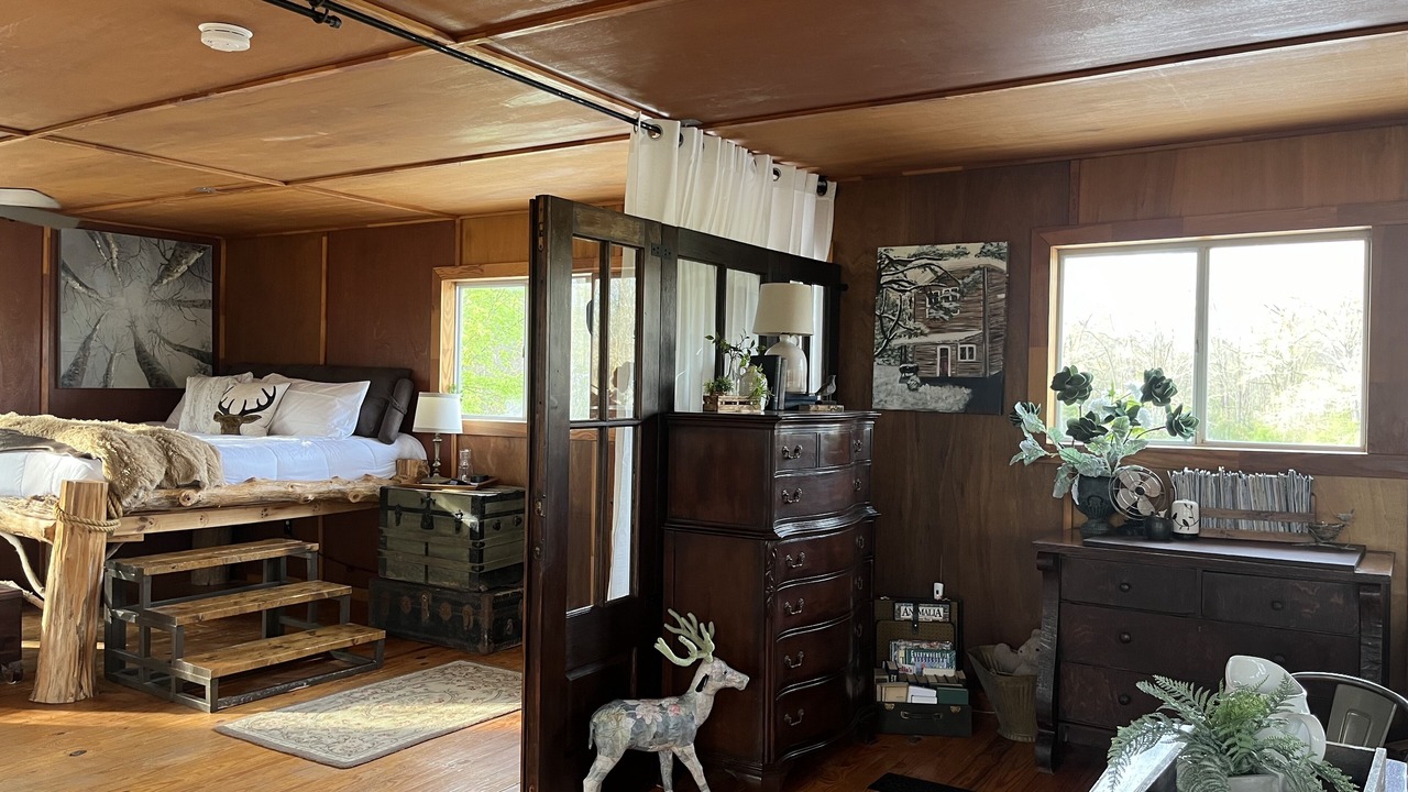 Photo of Bedroom in Canton