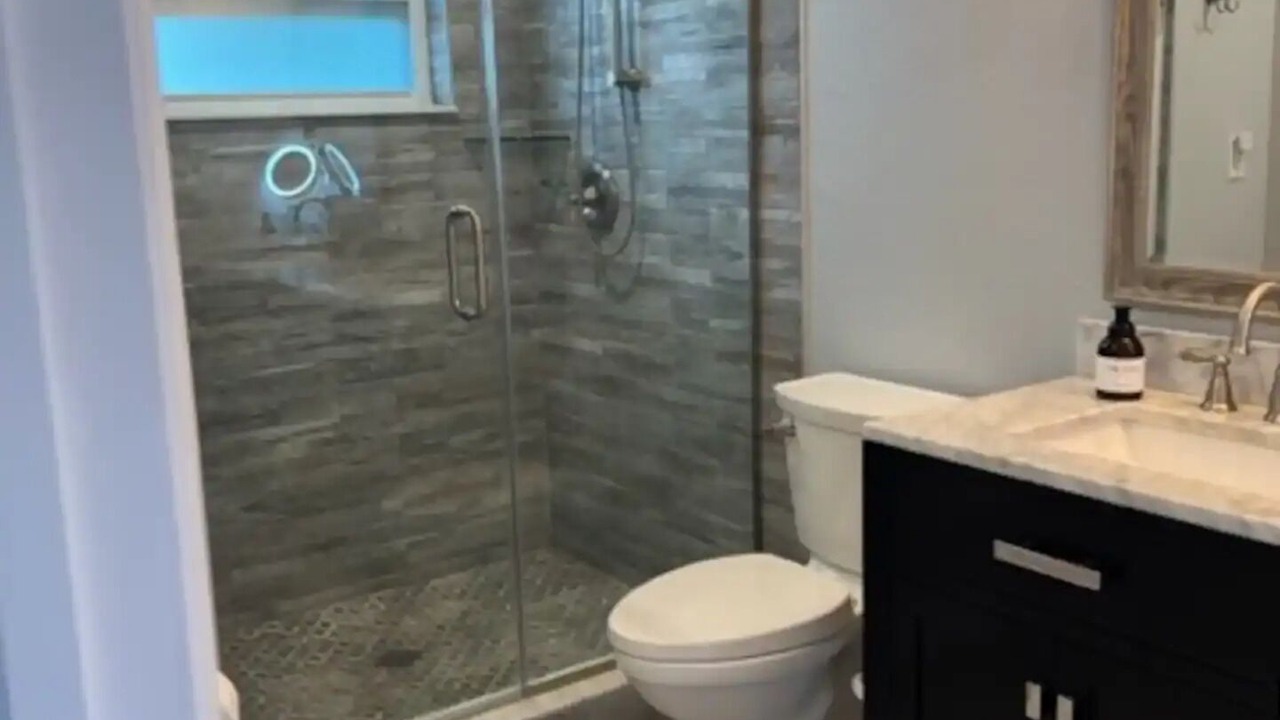 Photo of Bathroom in Flor-a-mar