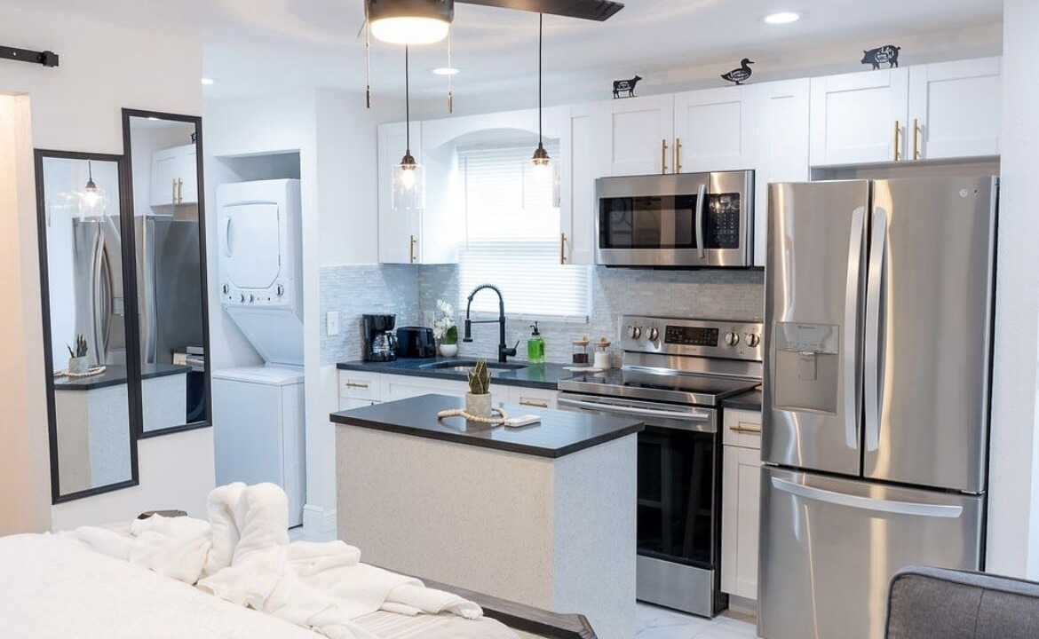 Photo of Kitchen in Bearss Plaza