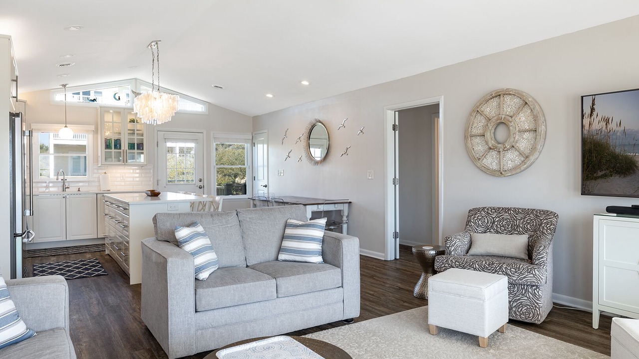 Photo of Livingroom in Atlantic Beach