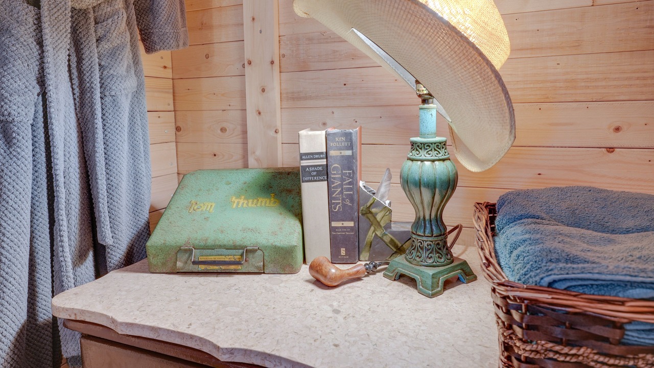 Photo of Bedroom in Rising Fawn