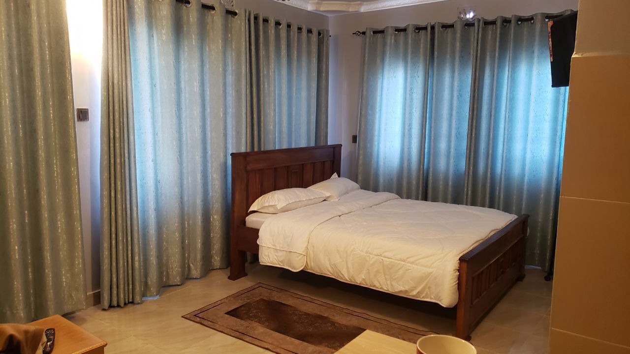 Photo of Bedroom in Central Province