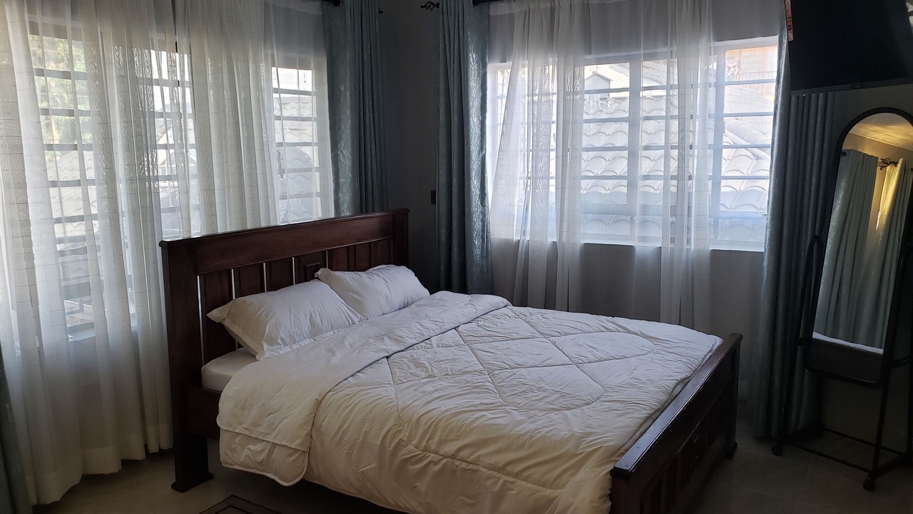 Photo of Bedroom in Central Province