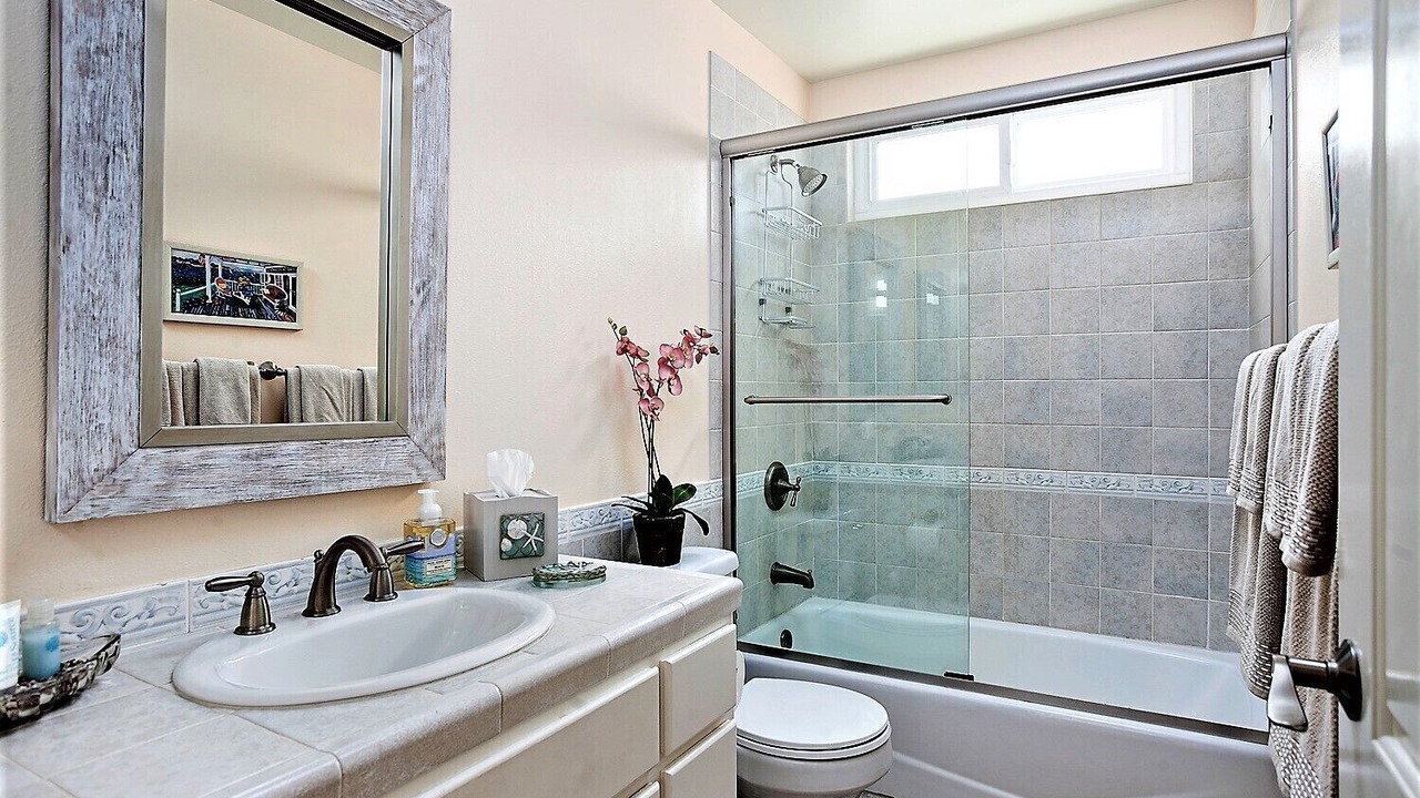 Photo of Bathroom in West Newport