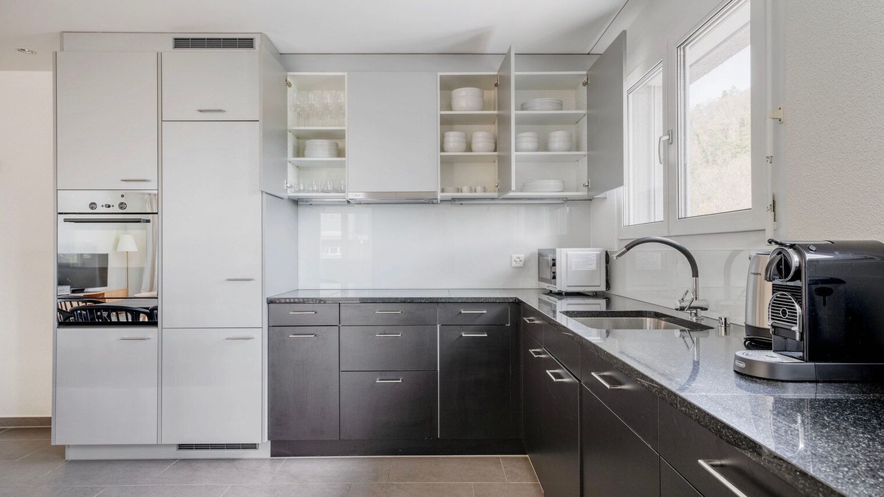 Photo of Kitchen in Center