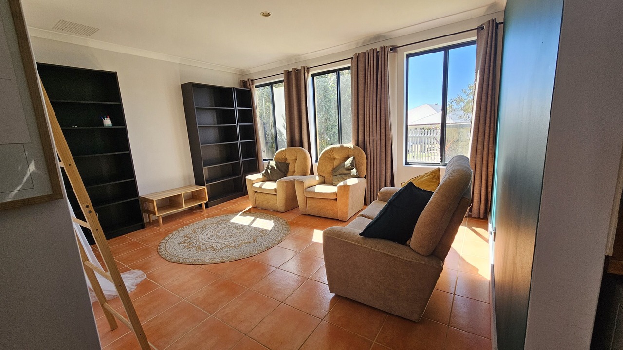 Photo of Livingroom in Ellenbrook