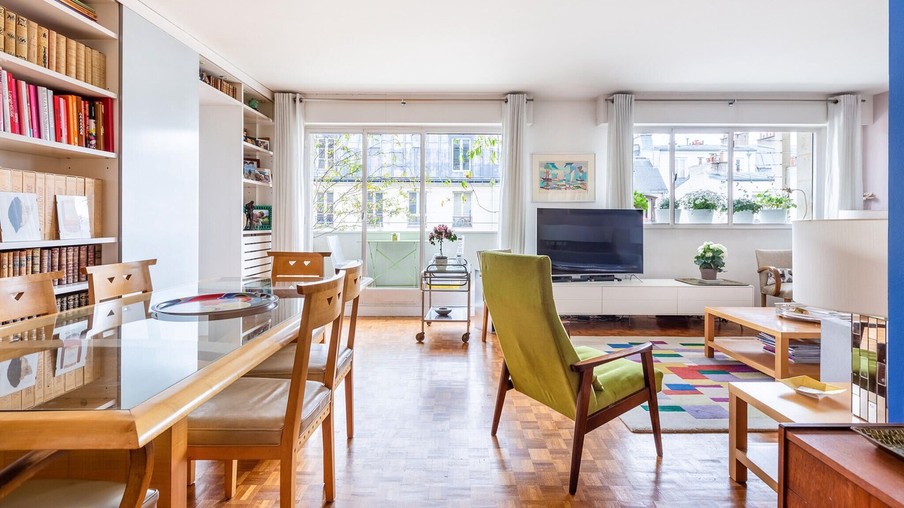 Photo of Bedroom in 7th Arrondissement