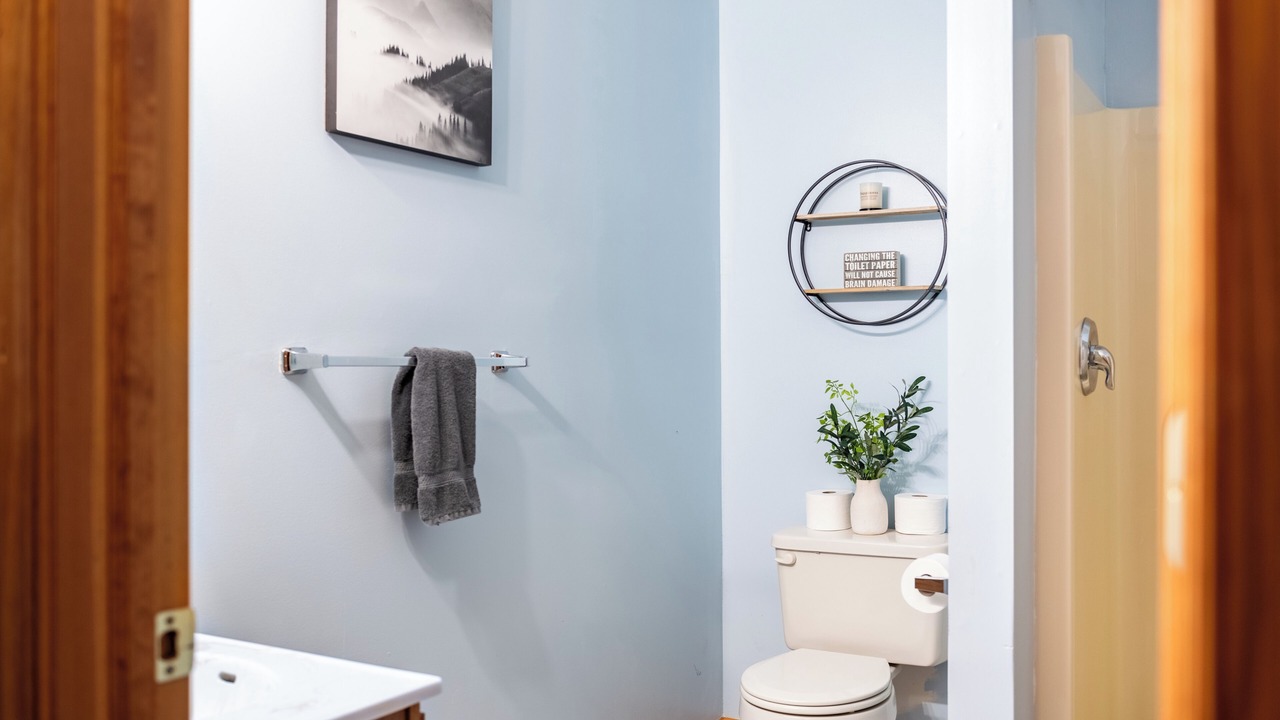 Photo of Bathroom in Briar Crest Woods