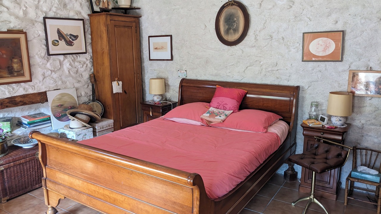 Photo of Bedroom in Raizeux