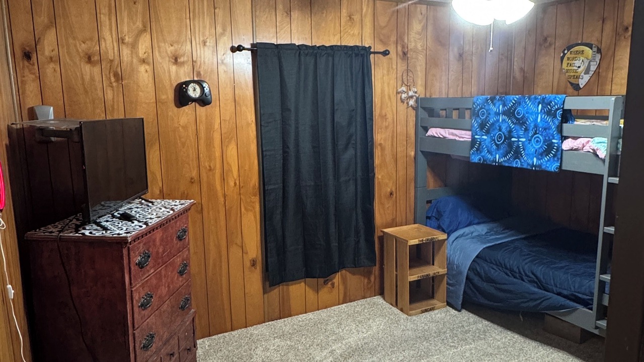 Photo of Bedroom in Flint Creek