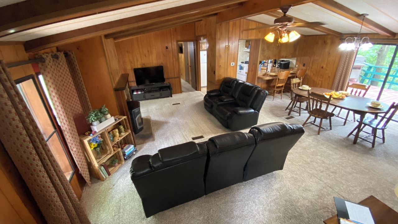 Photo of Livingroom in Flint Creek