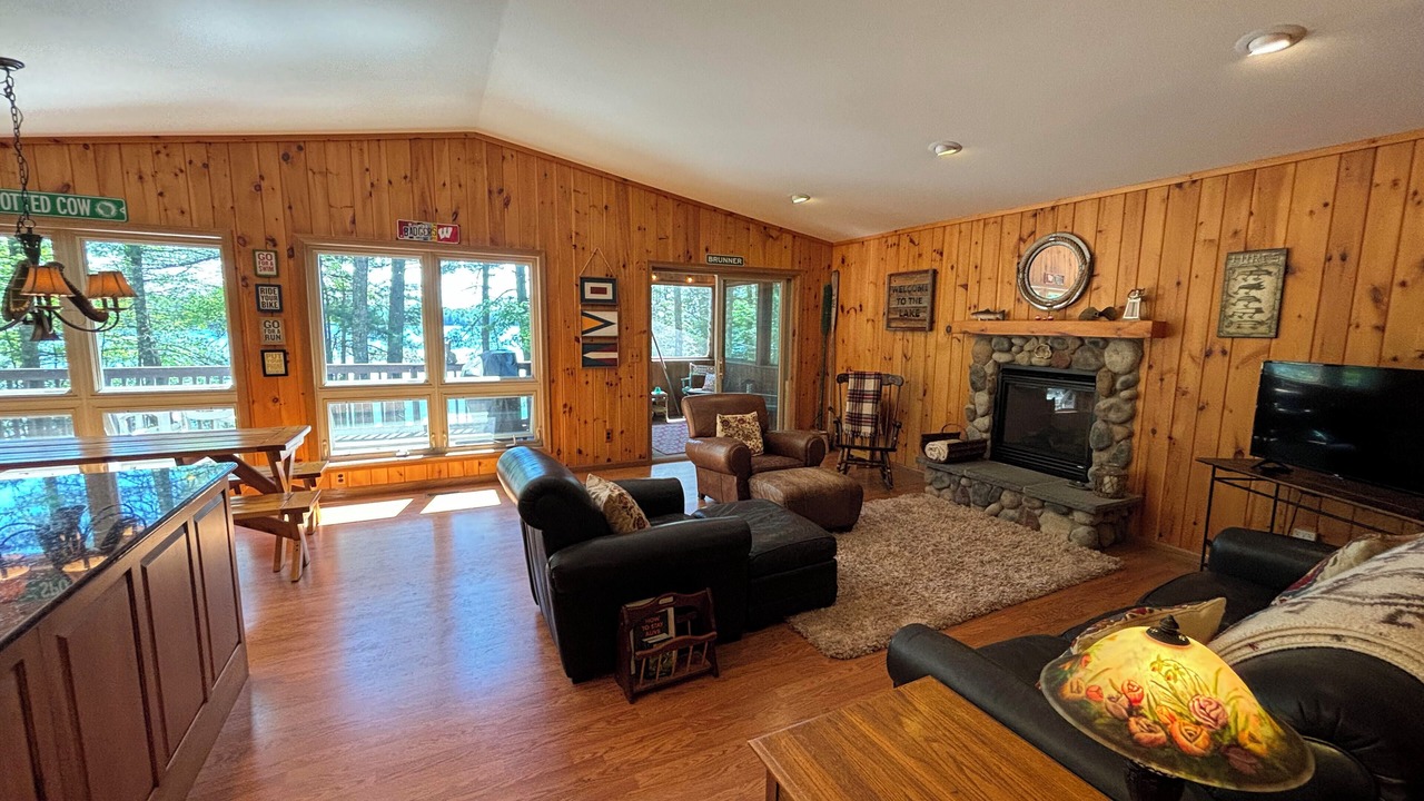Photo of Livingroom in Eagle River