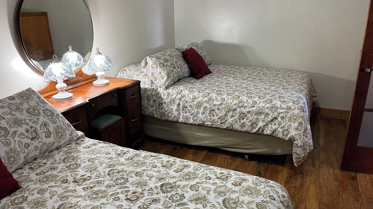 Photo of Bedroom in Division No. 3