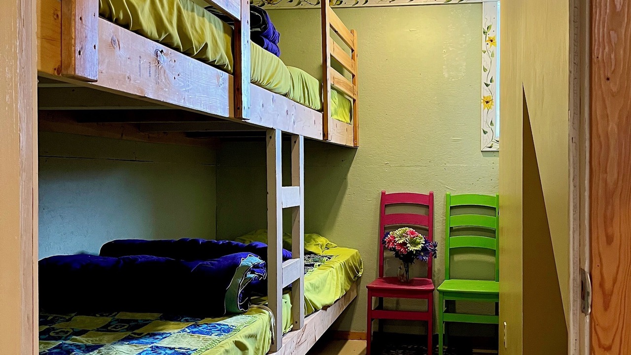 Photo of Bedroom in Division No. 3