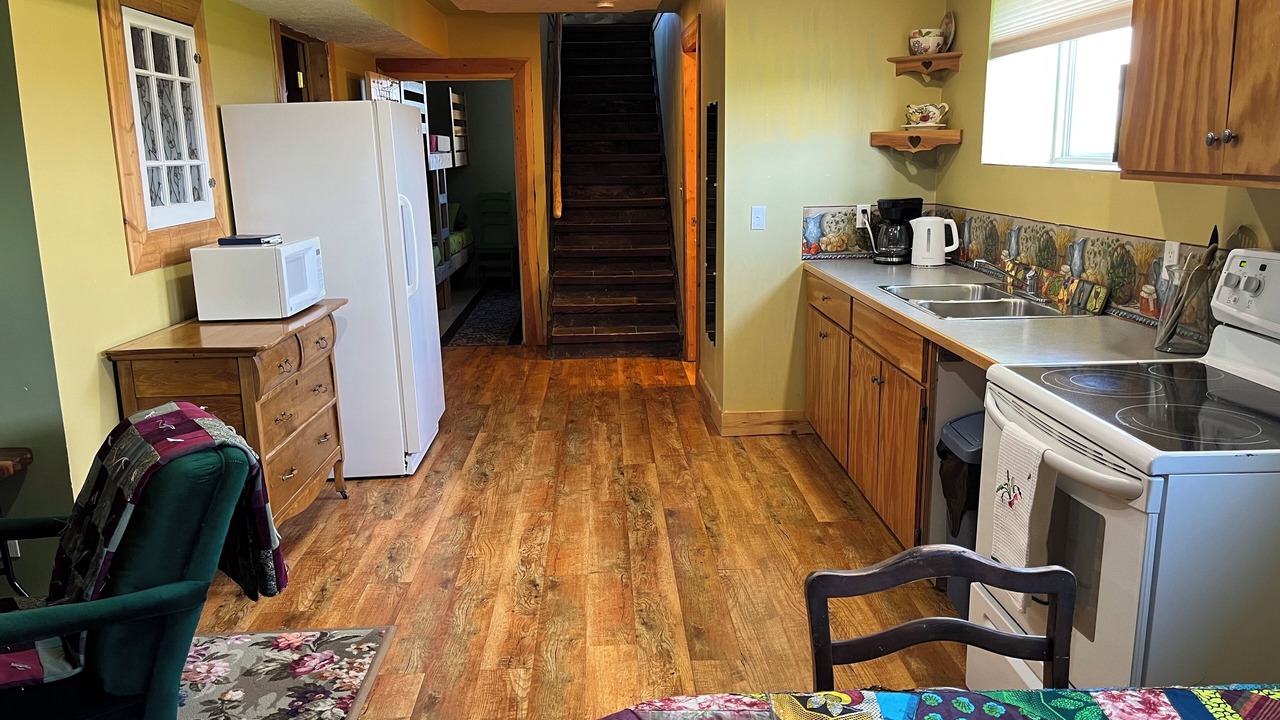 Photo of Kitchen in Division No. 3