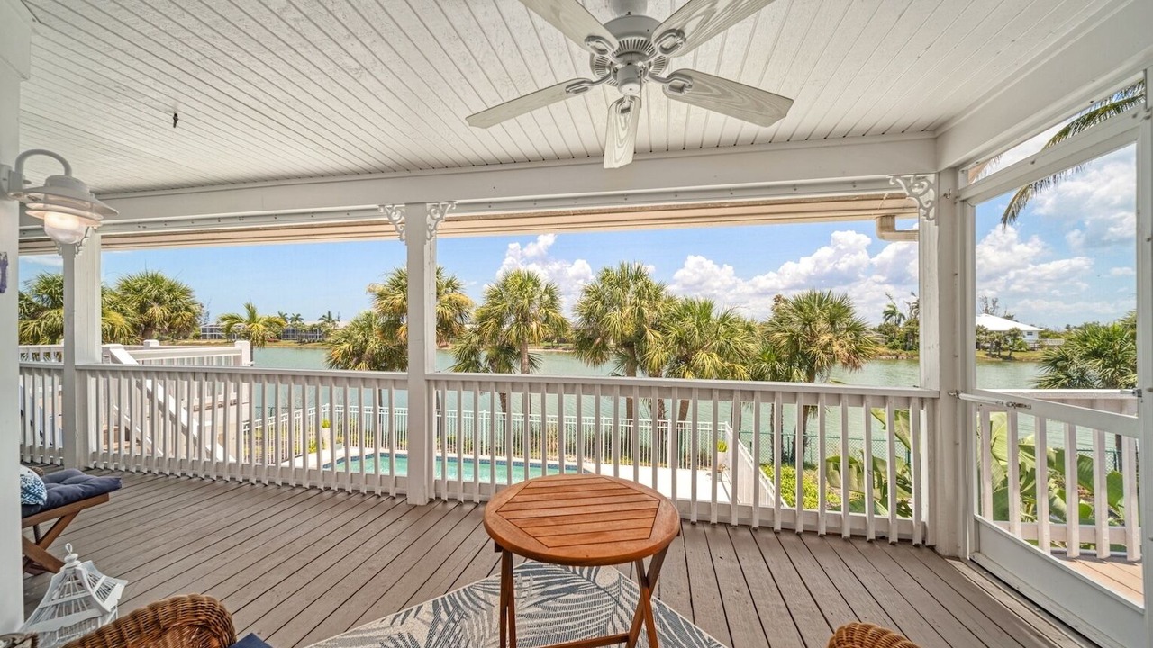 Photo of Patio Balcony in Murex Lakes