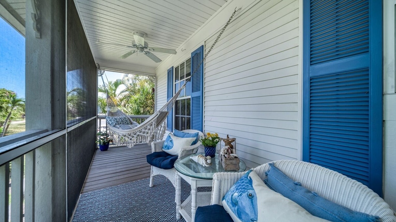 Photo of Patio Balcony in Murex Lakes