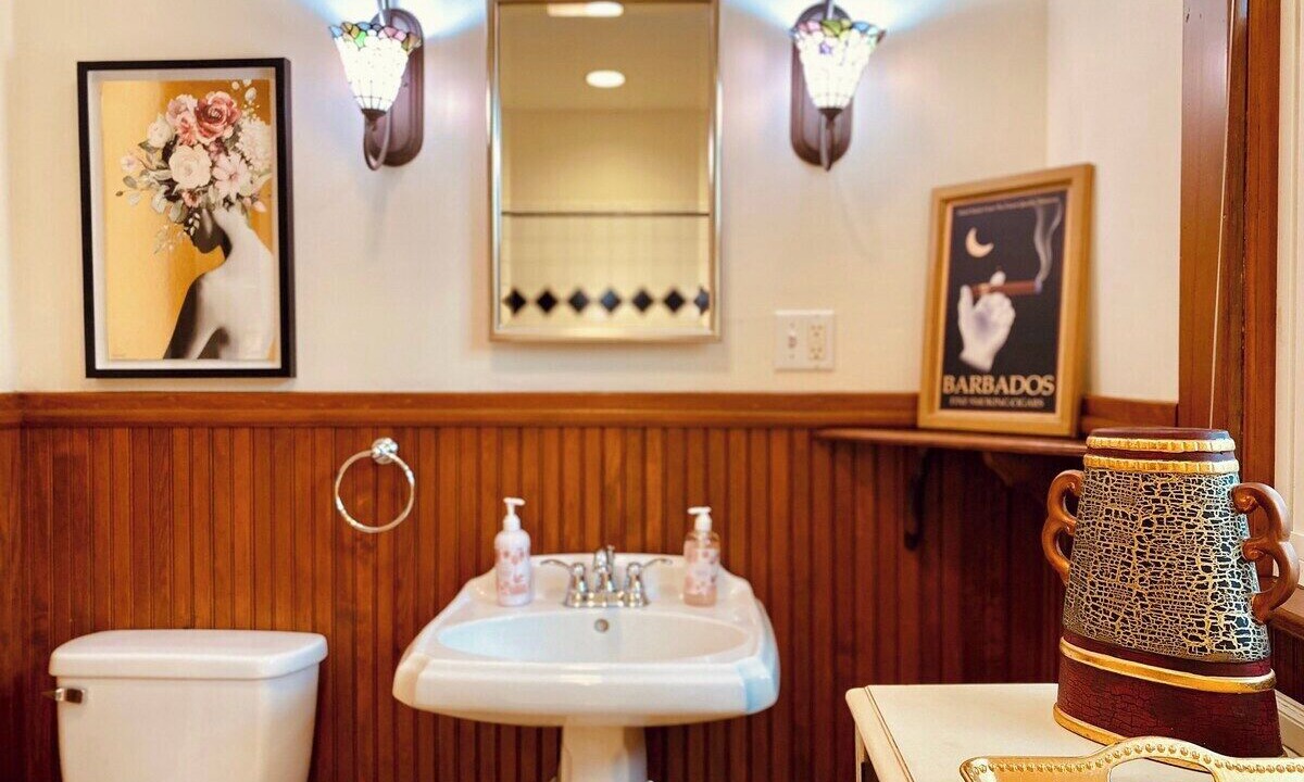 Photo of Bathroom in Kenilworth