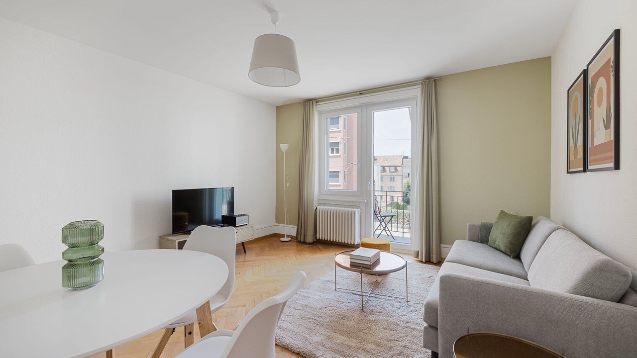 Photo of Livingroom in District 6