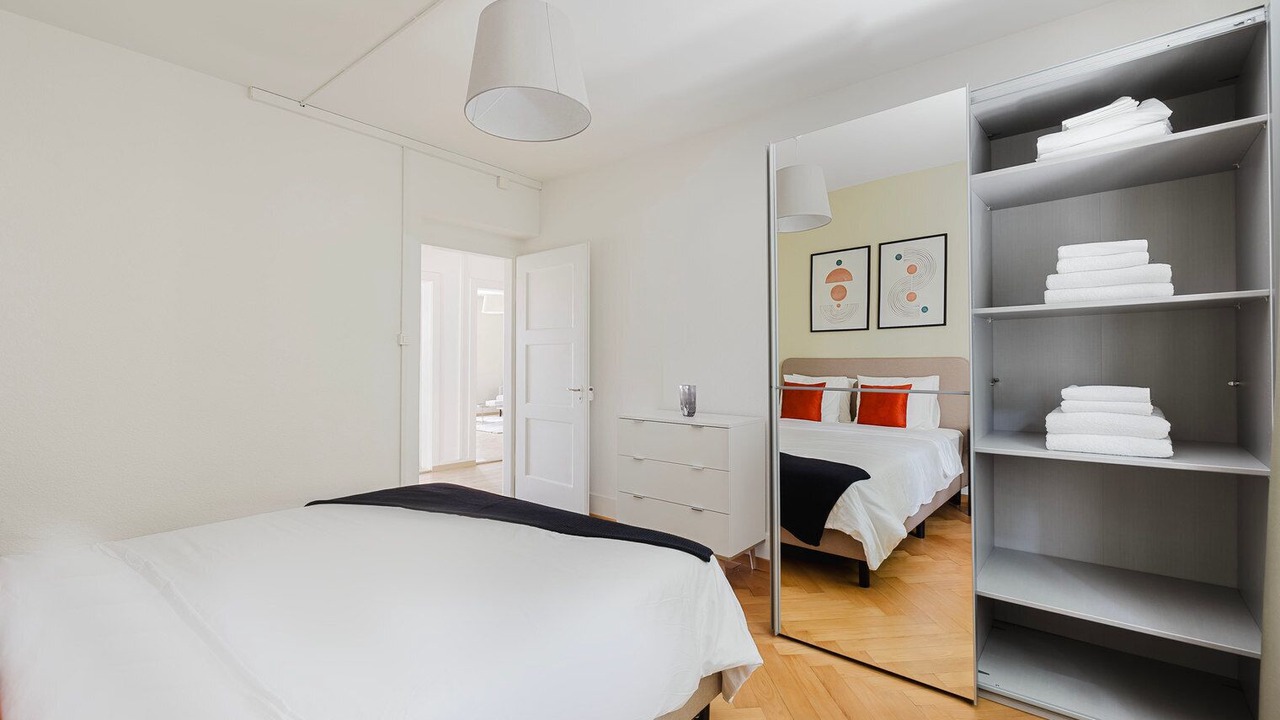 Photo of Bedroom in District 6