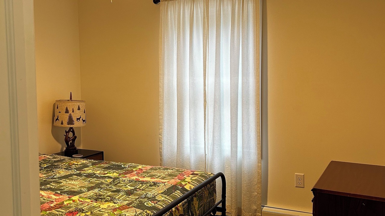 Photo of Bedroom in Lamoine