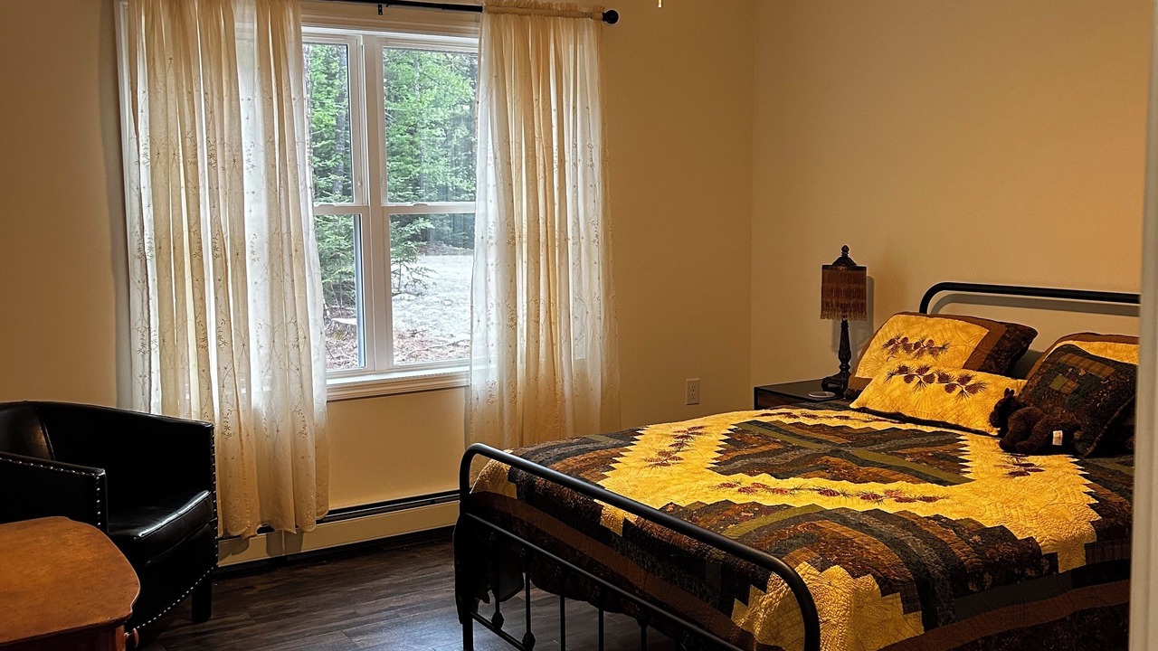 Photo of Bedroom in Lamoine