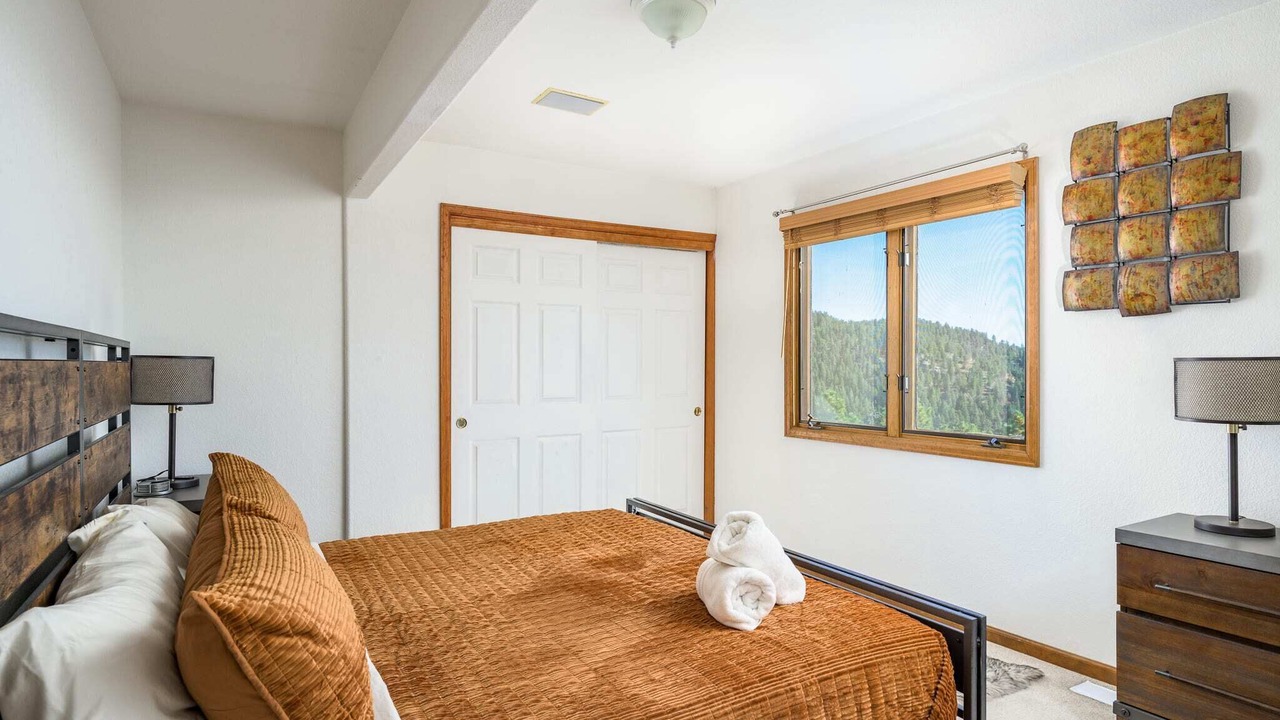 Photo of Bedroom in Evergreen