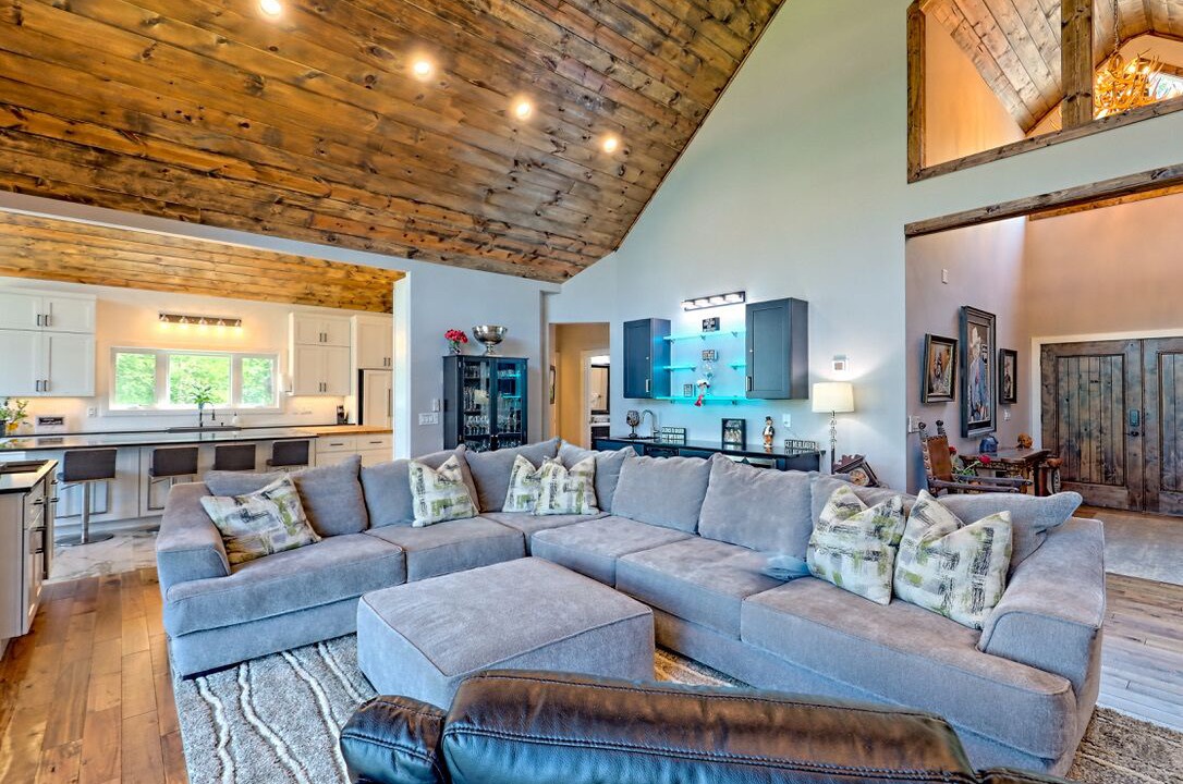 Photo of Livingroom in Sautee Nacoochee