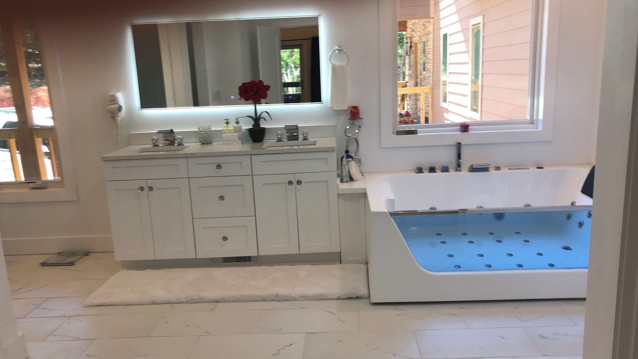 Photo of Bathroom in Sautee Nacoochee