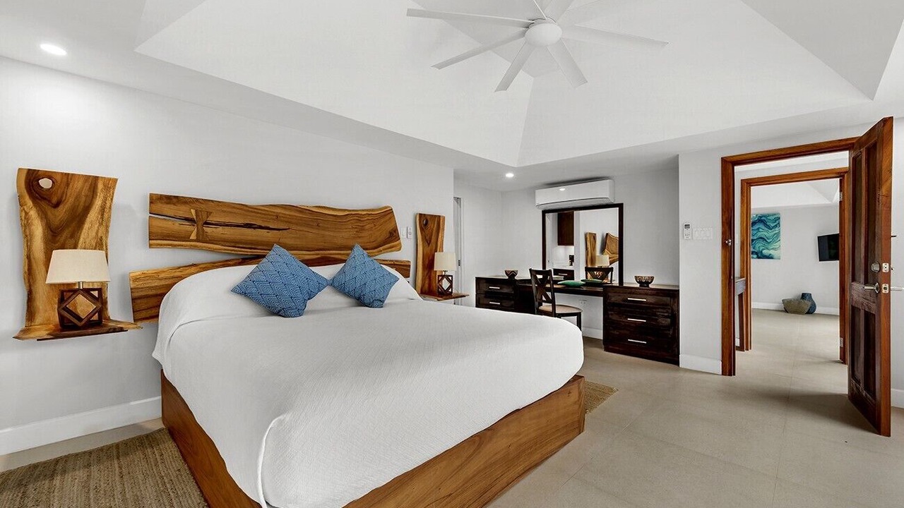 Photo of Bedroom in Discovery Bay