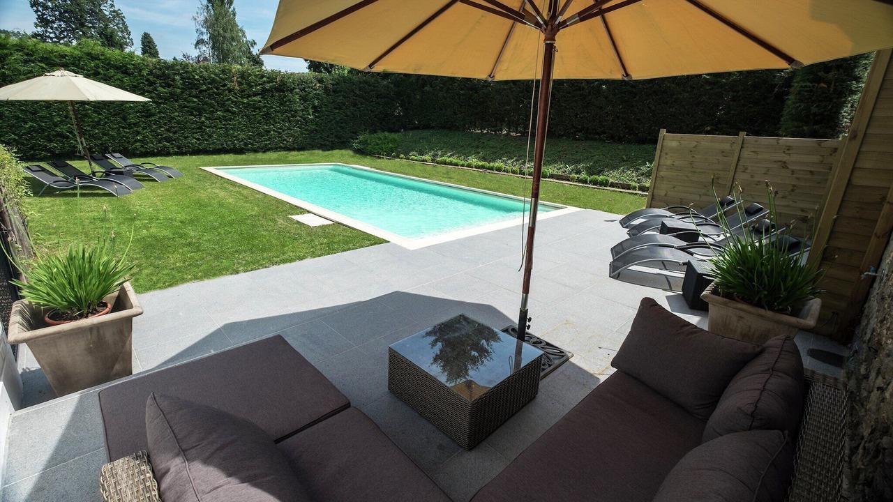 Photo of Patio Balcony in Hastiere-Lavaux