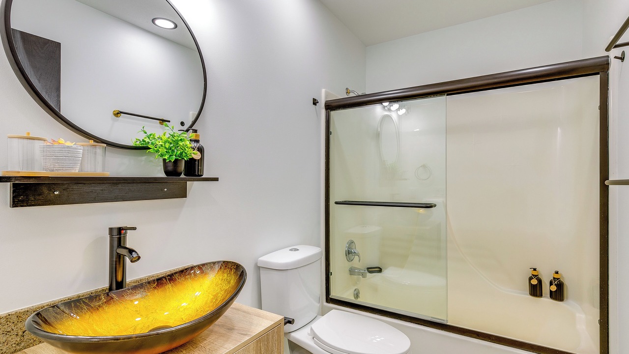 Photo of Bathroom in Lincoln