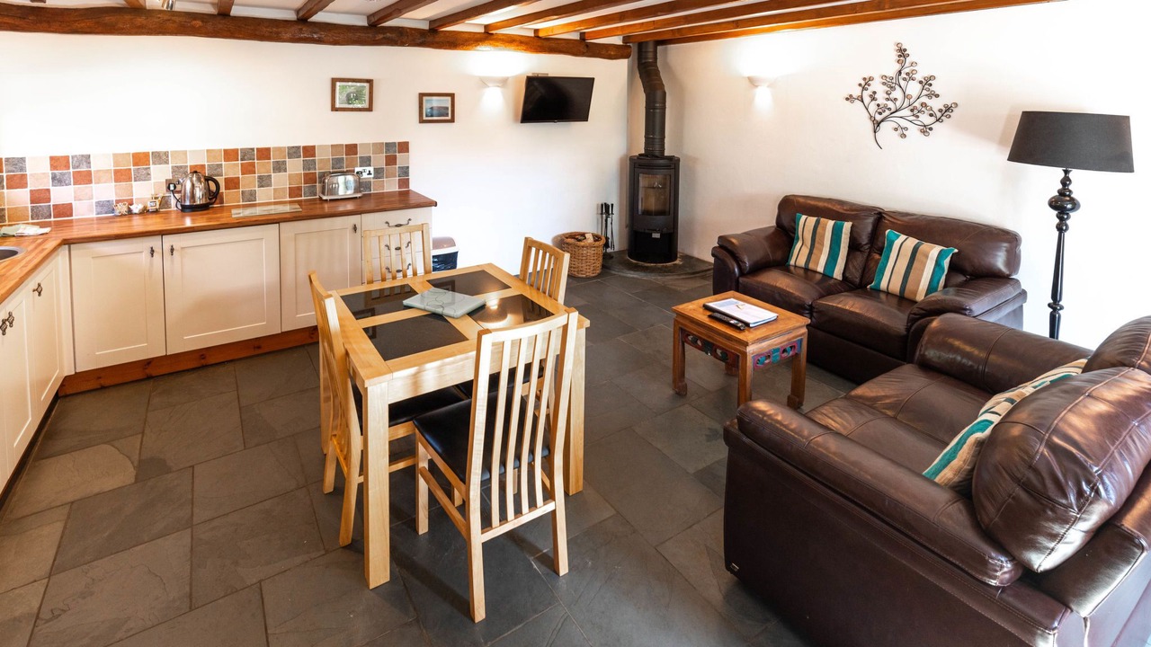 Photo of Livingroom in Fivelanes