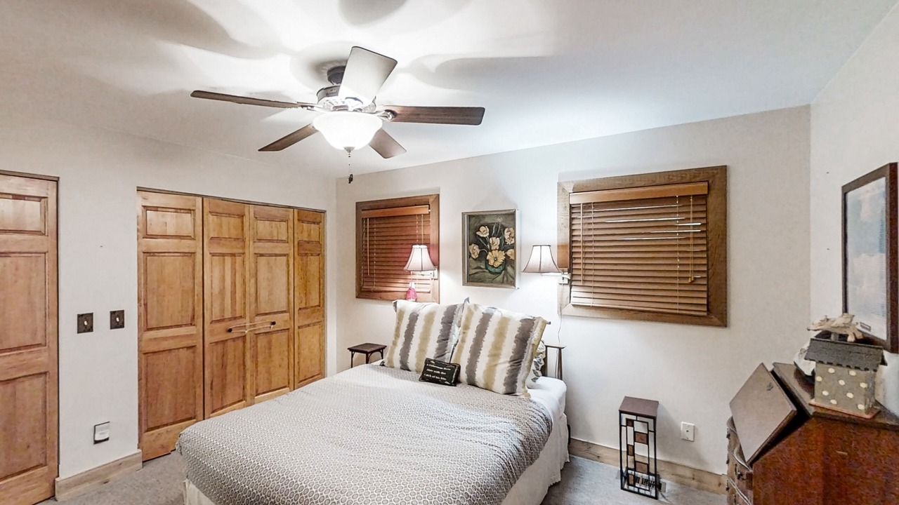 Photo of Bedroom in Brutus