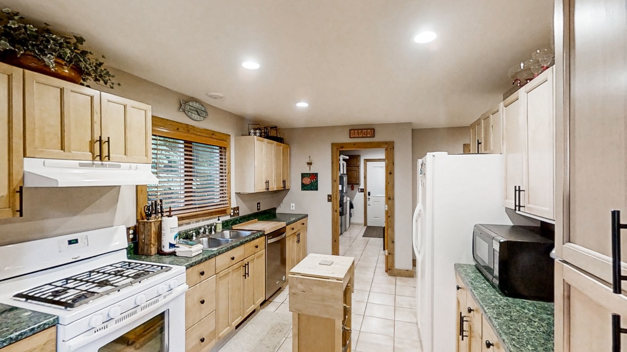 Photo of Kitchen in Brutus