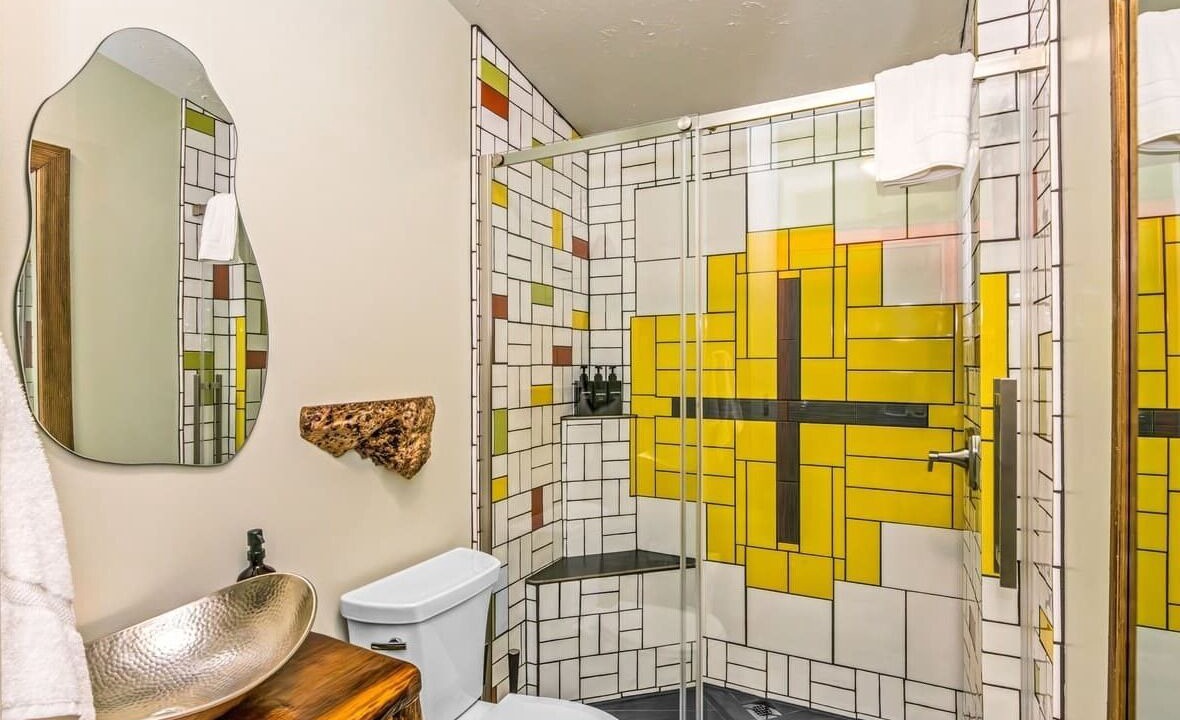 Photo of Bathroom in Laurelville