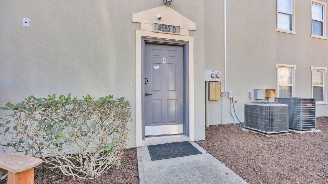 Photo of Outdoor in Red Hill