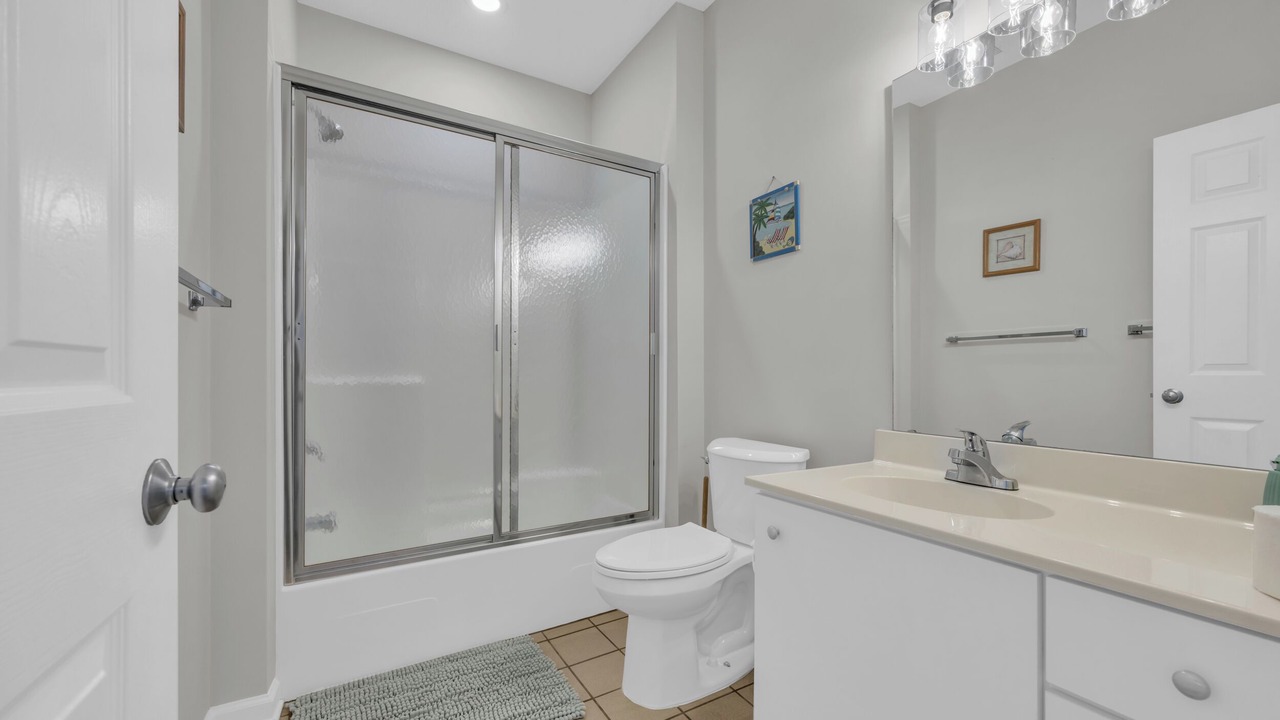 Photo of Bathroom in Red Hill