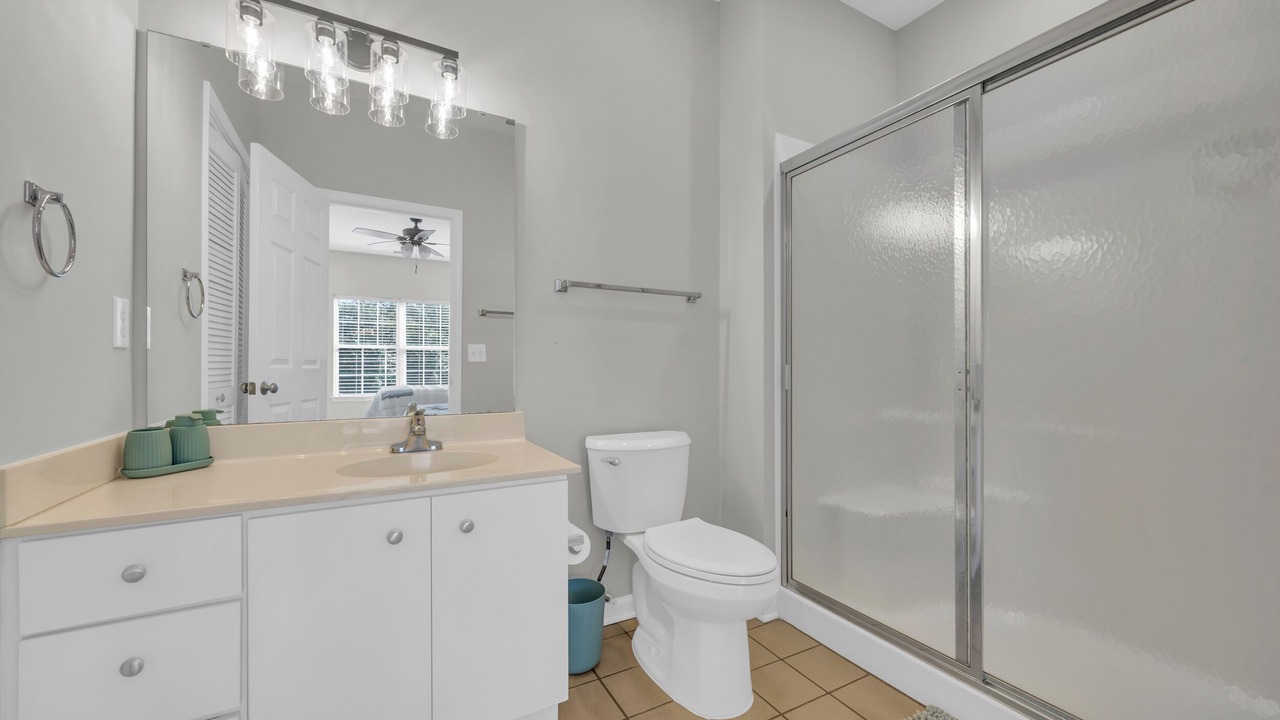 Photo of Bathroom in Red Hill