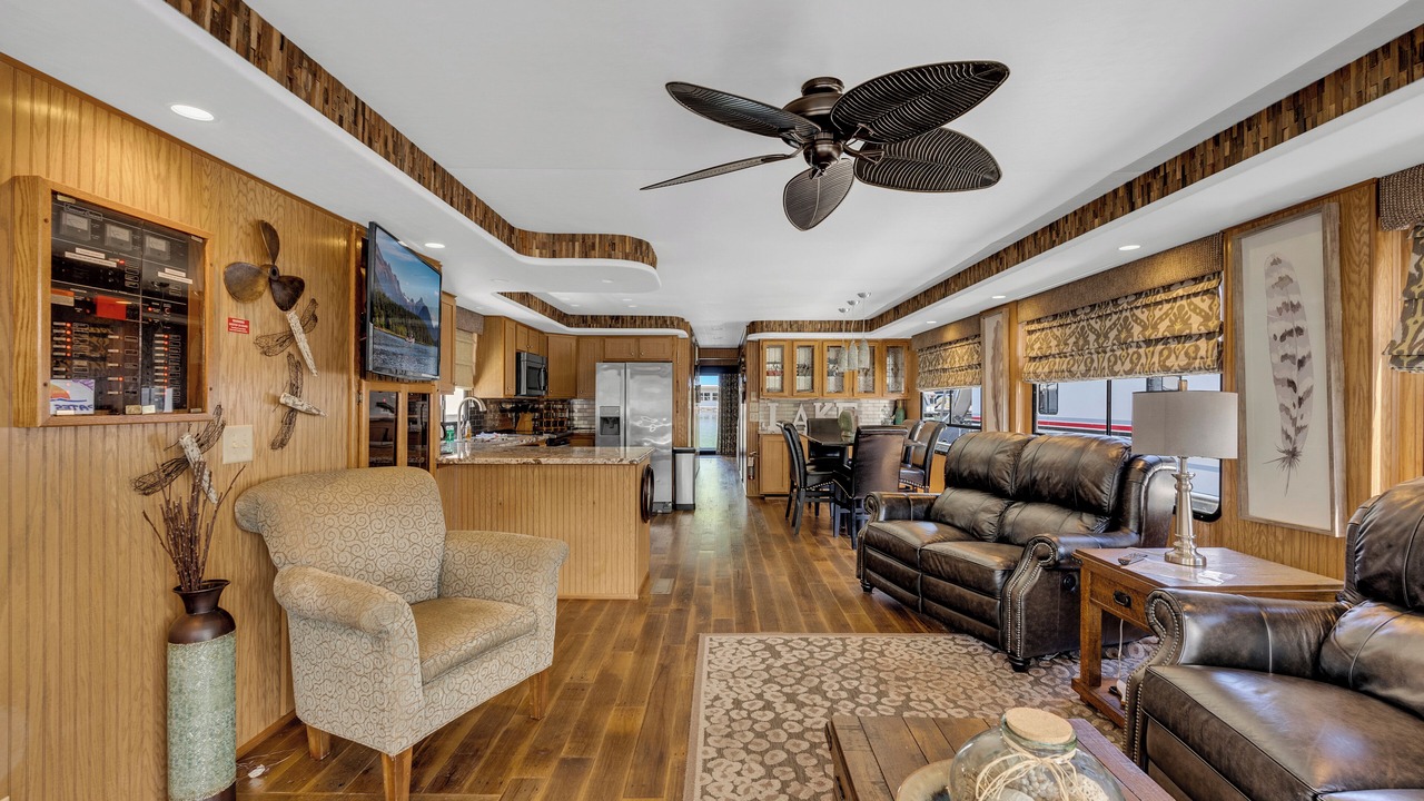 Photo of Livingroom in Smithville