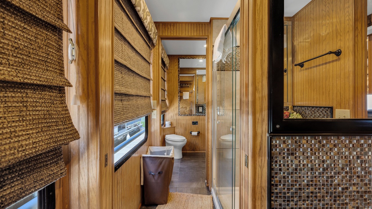 Photo of Bathroom in Smithville