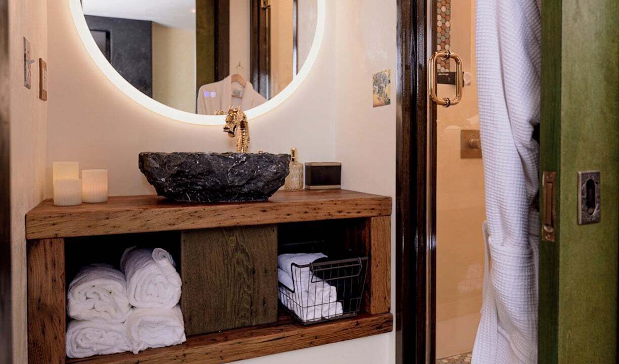 Photo of Bathroom in Tazewell