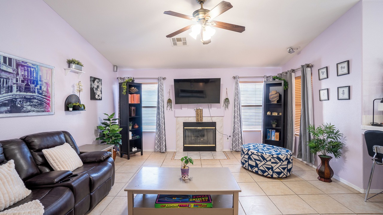 Photo of Livingroom in North Las Vegas
