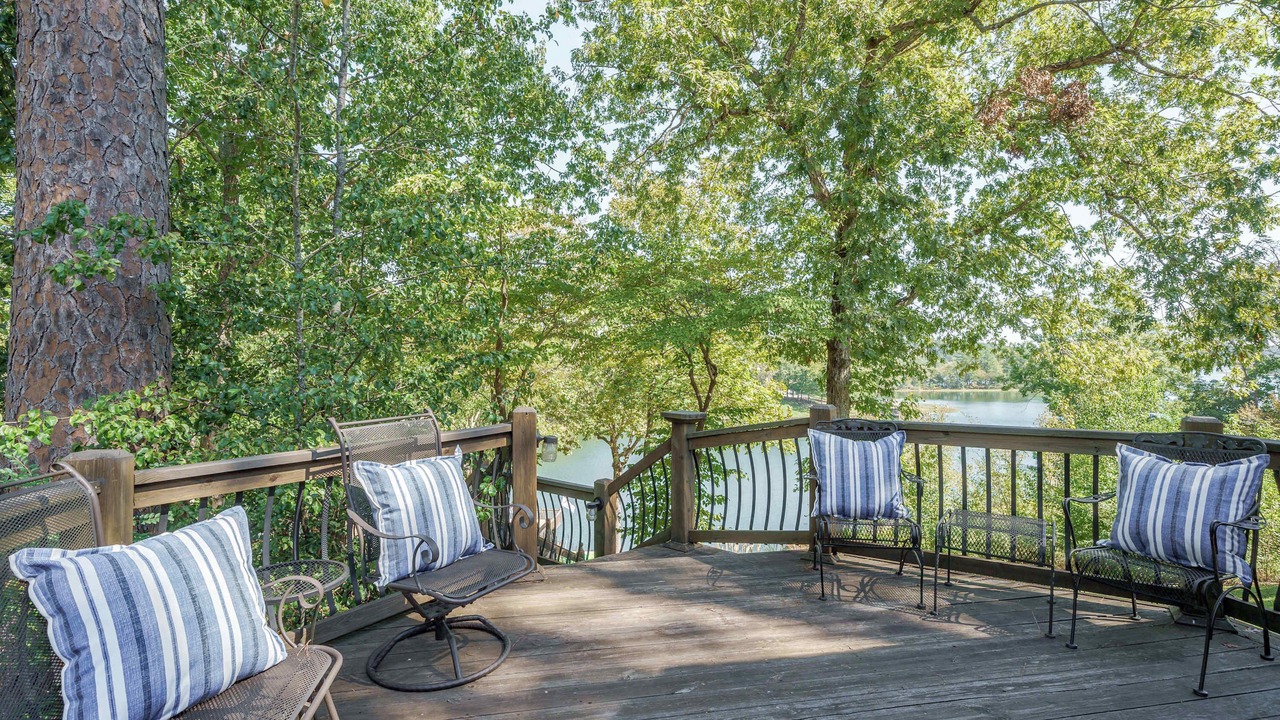 Photo of Patio Balcony in Northport