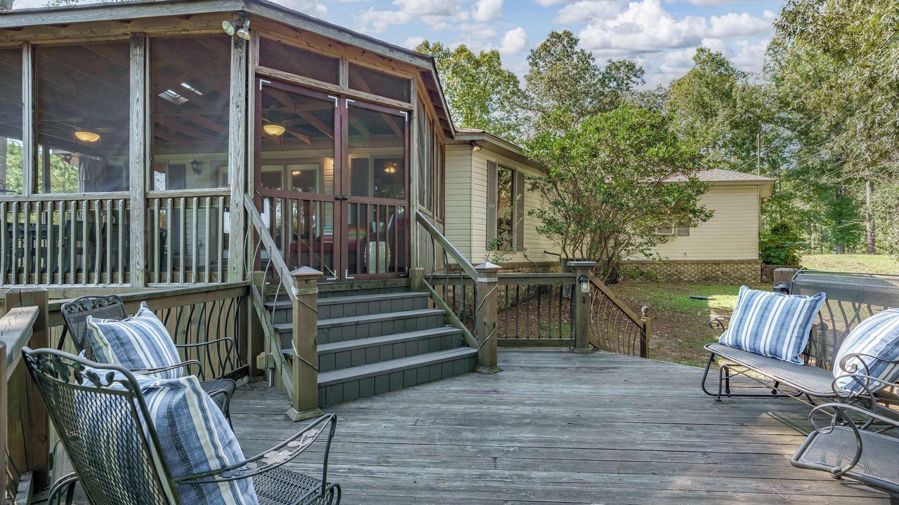 Photo of Patio Balcony in Northport
