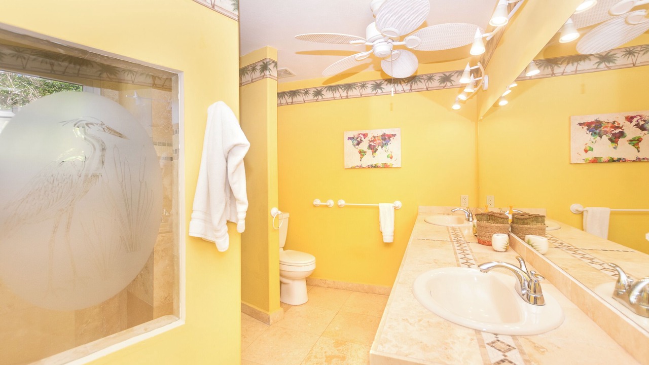 Photo of Bathroom in Lawson Rock