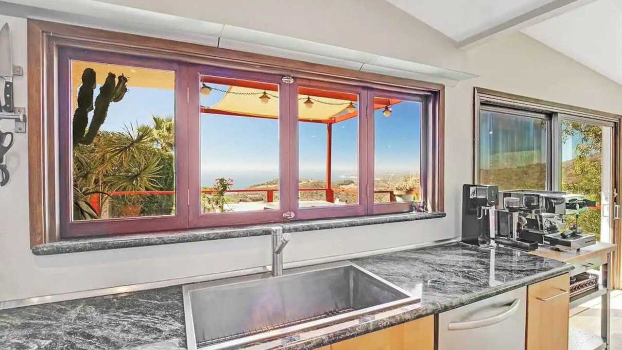 Photo of Kitchen in Central Malibu