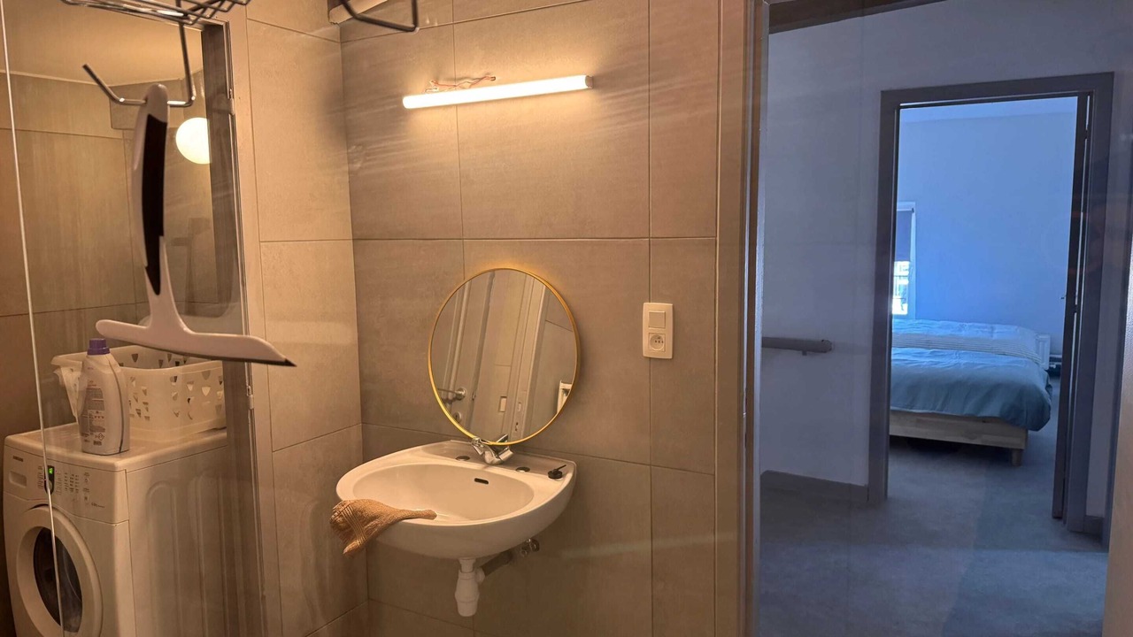 Photo of Bathroom in Saint-Laurent