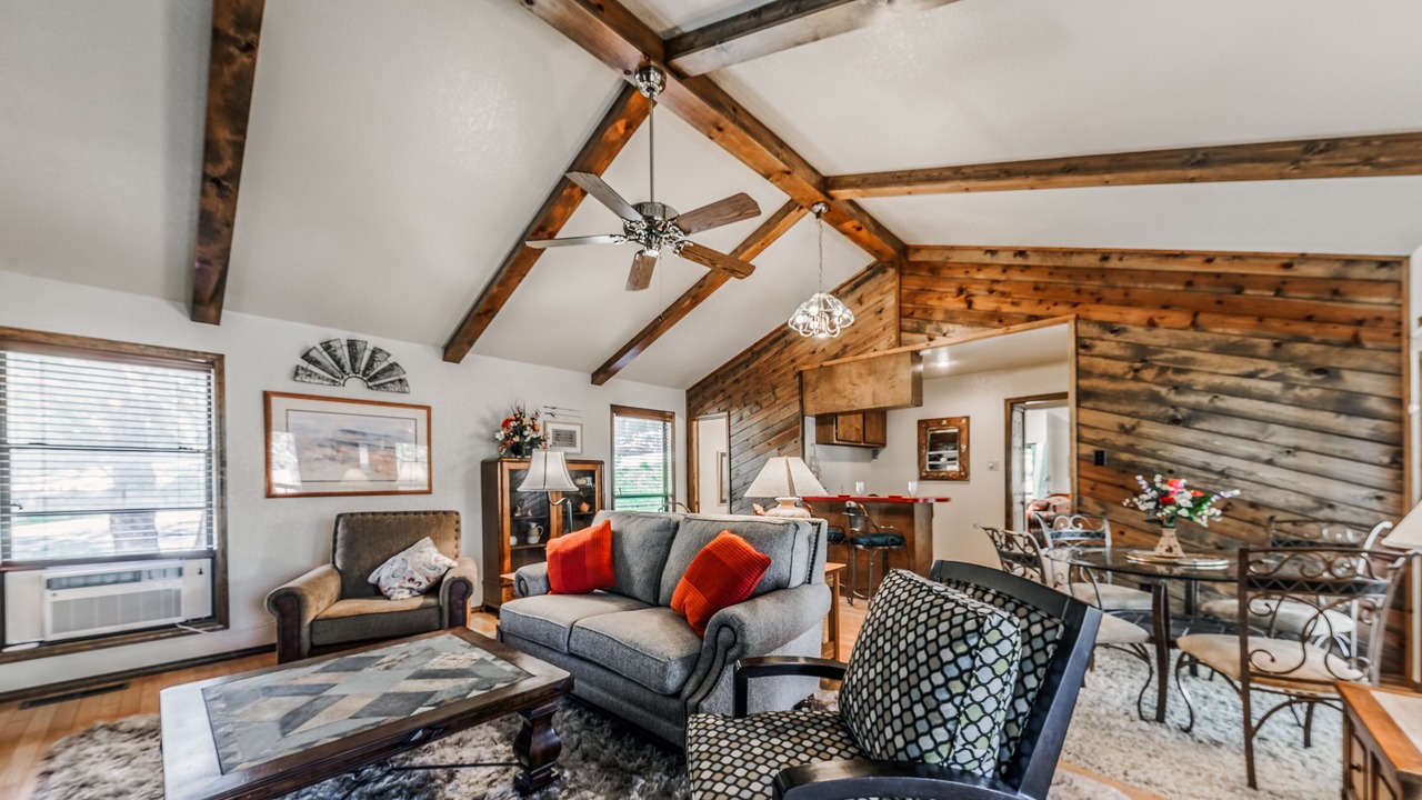 Photo of Livingroom in Ruidoso Downs